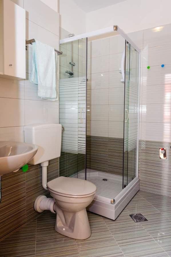 Apartments Ljuba Duba Εξωτερικό φωτογραφία