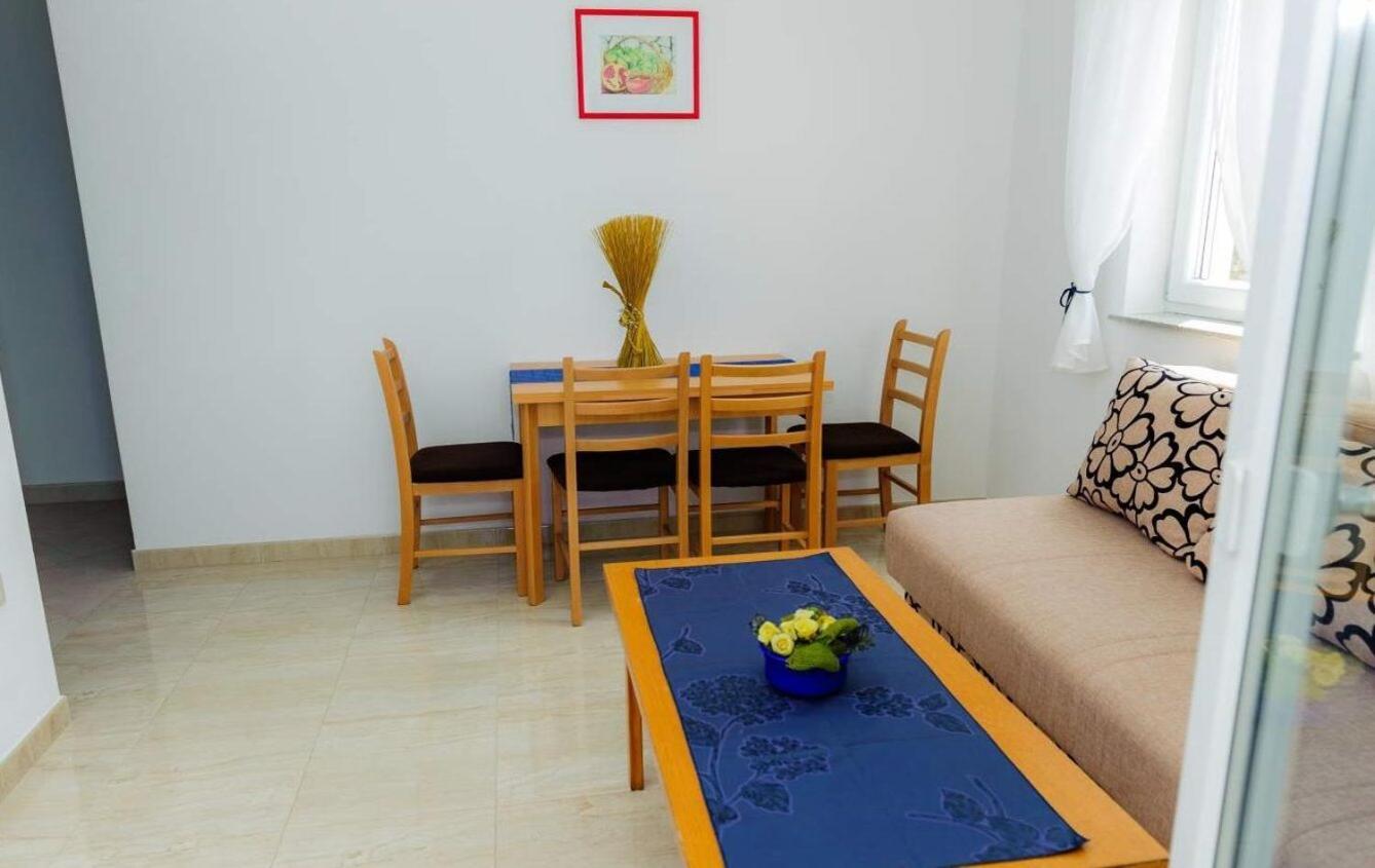 Apartments Ljuba Duba Εξωτερικό φωτογραφία