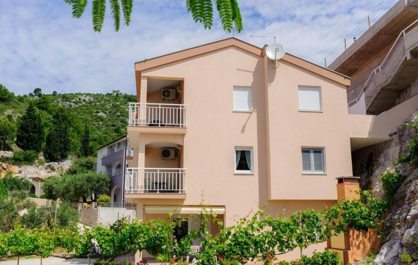 Apartments Ljuba Duba Εξωτερικό φωτογραφία